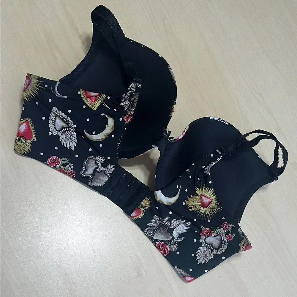 Torrid Curve Plunge Bra Black Celestial Print Plus Size 40D Push Up |‎ G-1617